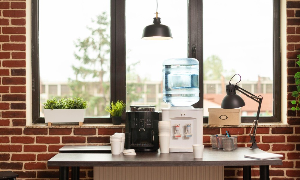 Why a Water Dispenser Is a Practical Addition to Any Office or Home